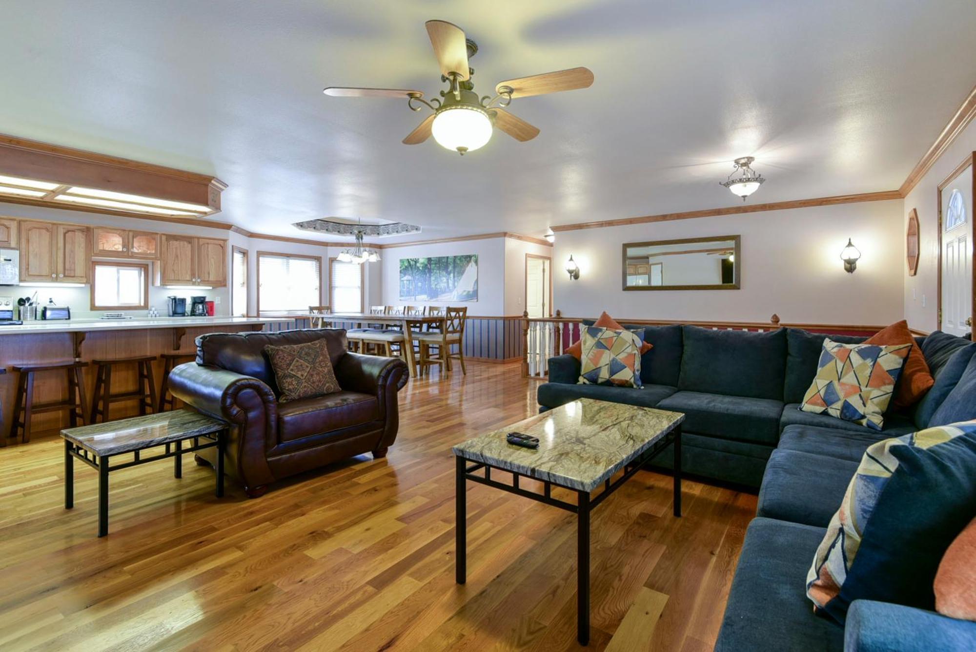 5 Bedroom Vacation Home Next To Silver Dollar City ブランソン エクステリア 写真