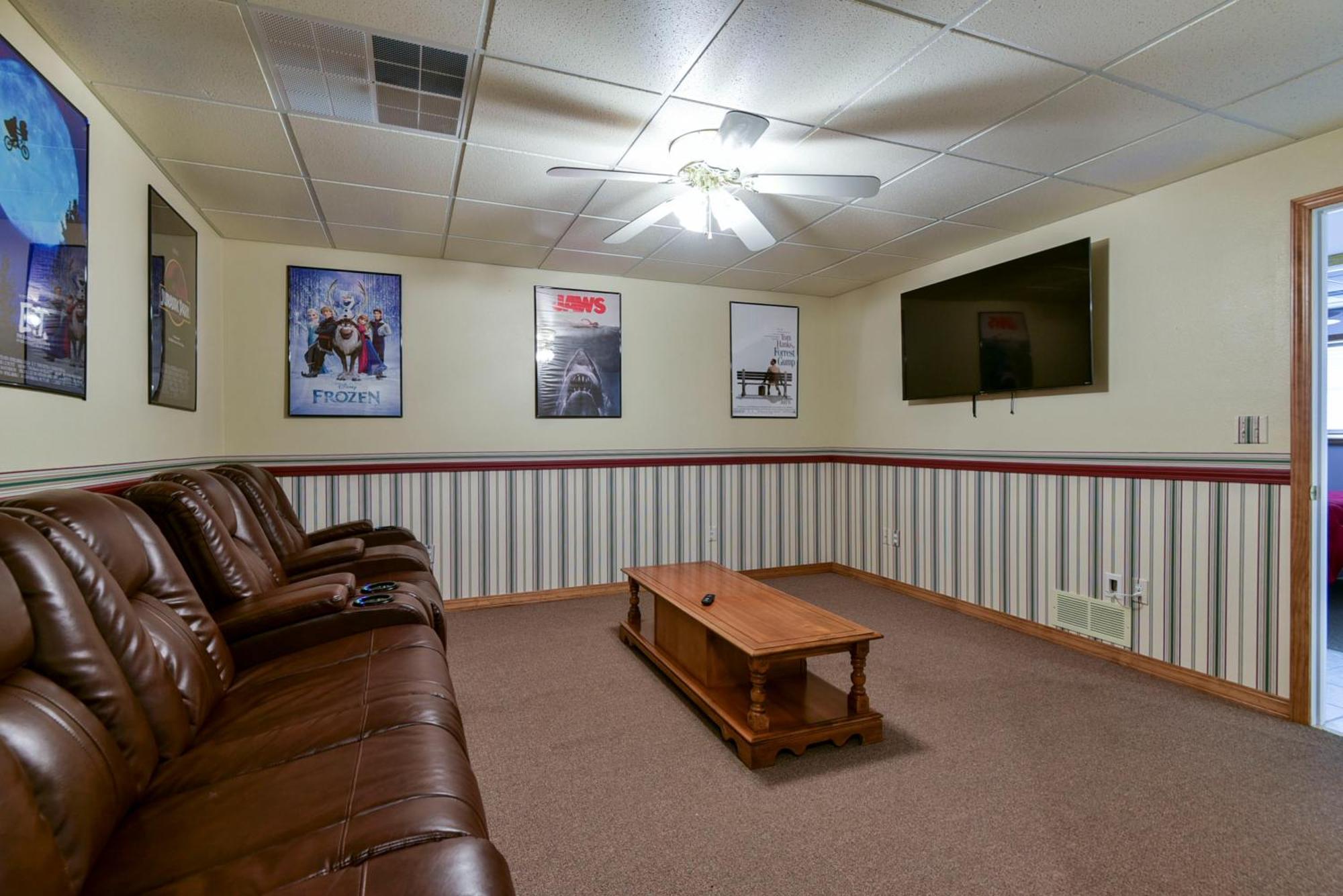 5 Bedroom Vacation Home Next To Silver Dollar City ブランソン エクステリア 写真